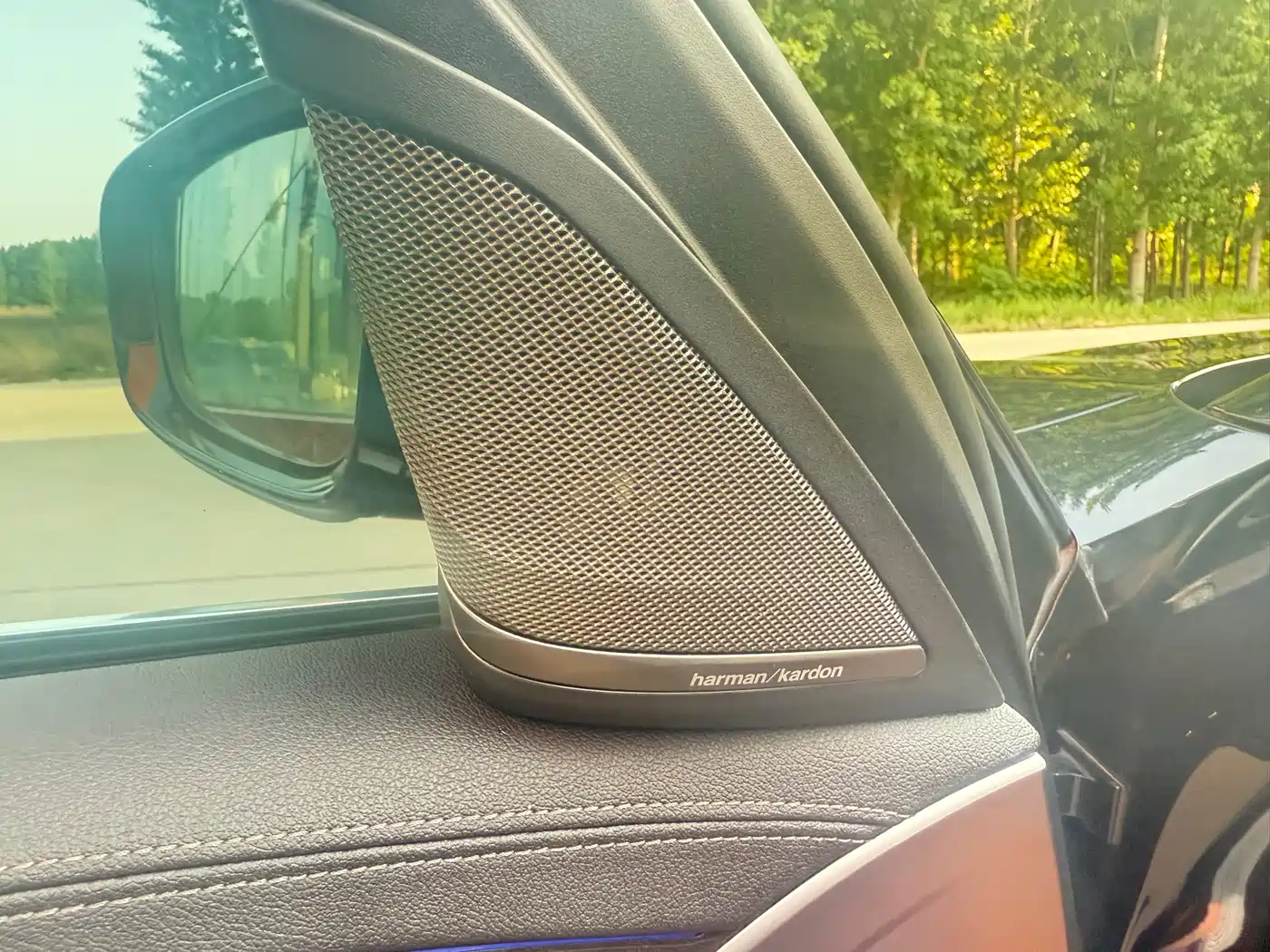 BMW 5 Series 2022 525Li M Sport Package фото 5