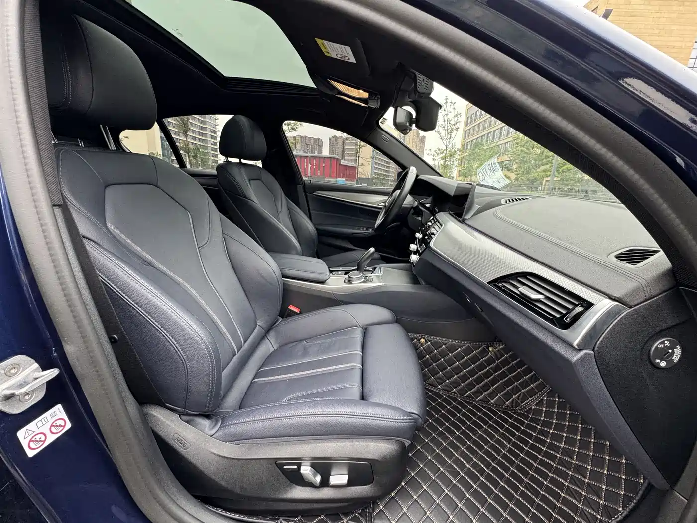 BMW 5 Series (Import) 2020 Model 525i M Sport Package фото 5