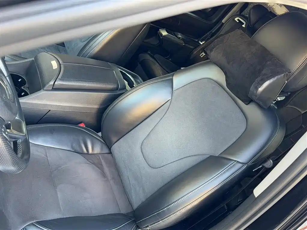 Mercedes-Benz V-Class 2018 V 260 Navigator Edition China VI фото 8