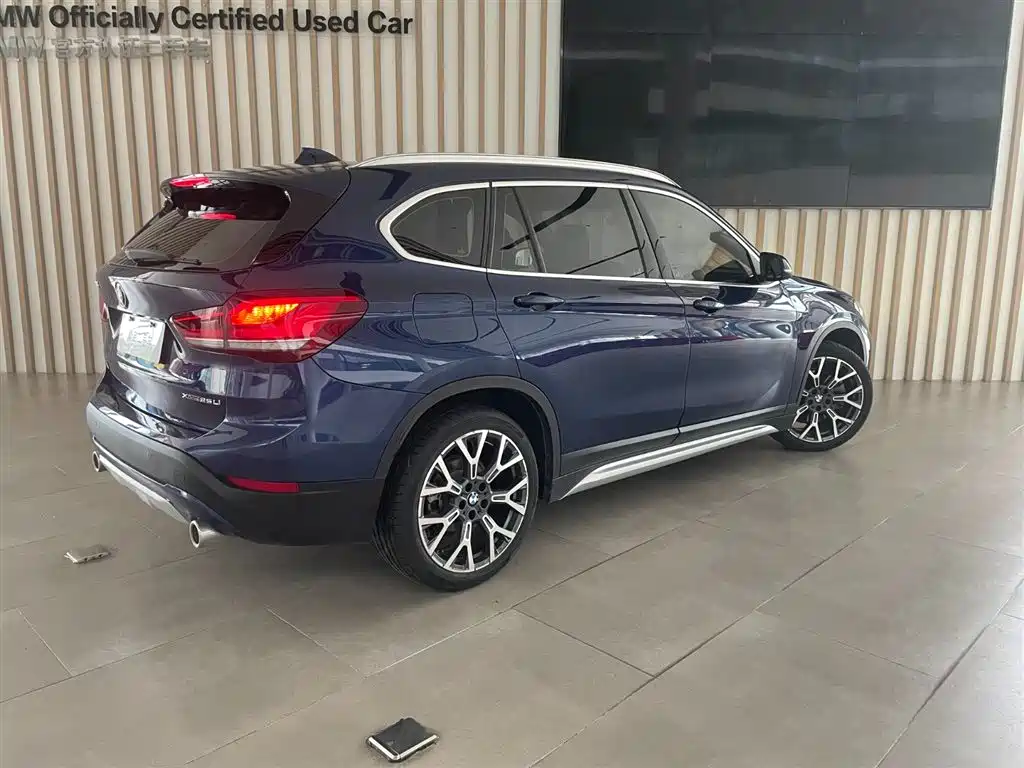 Фото 5 - BMW X1