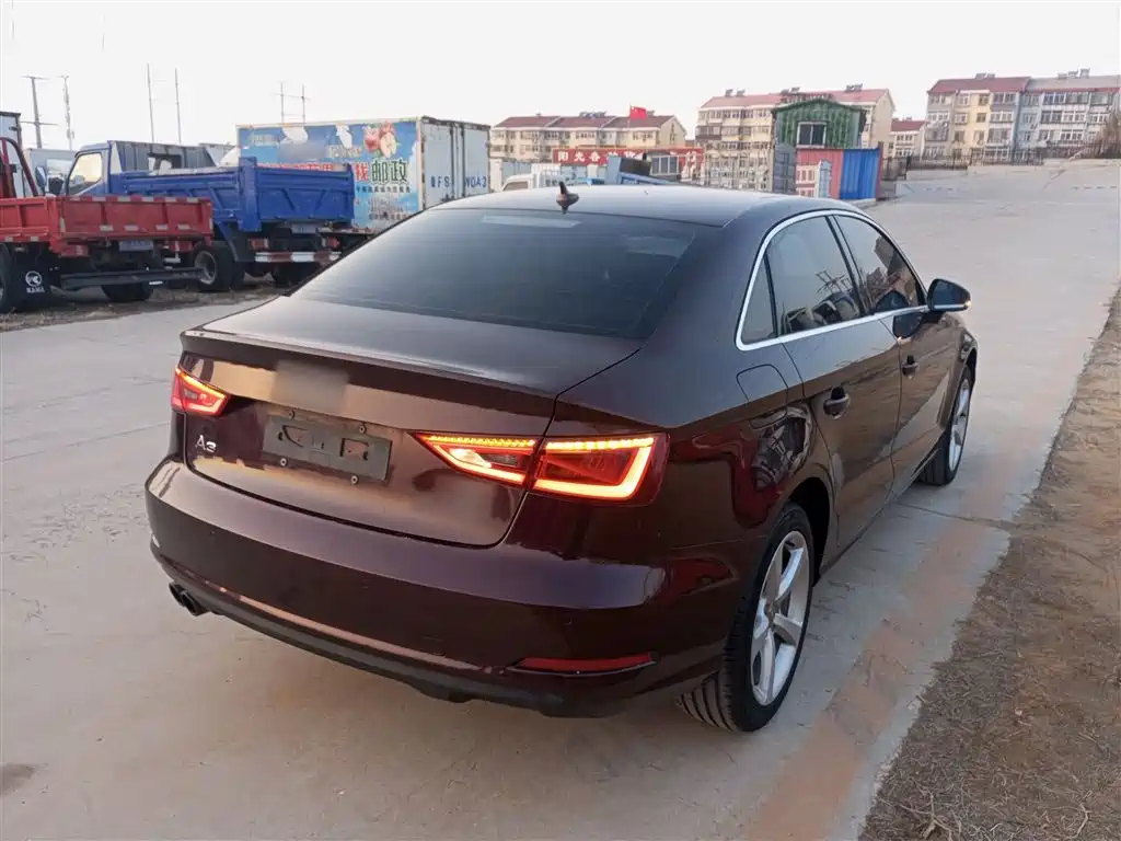 Audi A3 2015 Limousine 40 TFSI Automatic Comfort фото 23