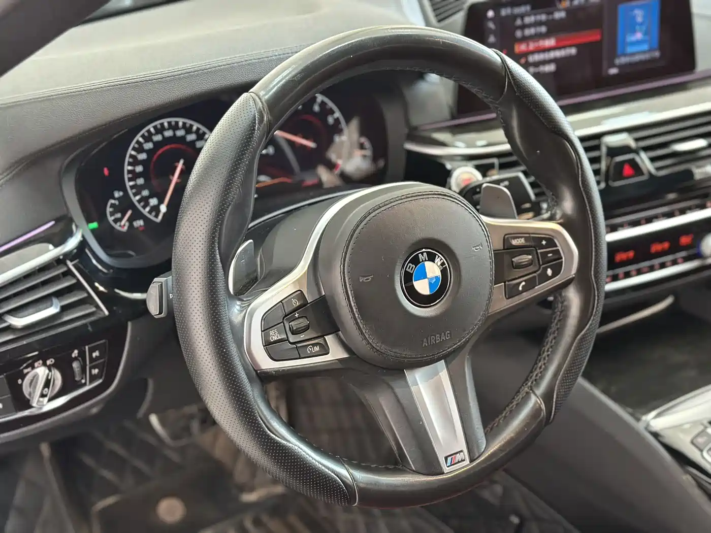 BMW 5 Series 2019 Facelift 530Li Leading M Sport Package фото 7