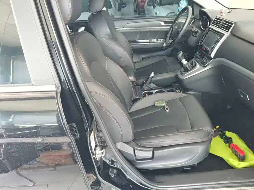 Photo 25 - Haval H6