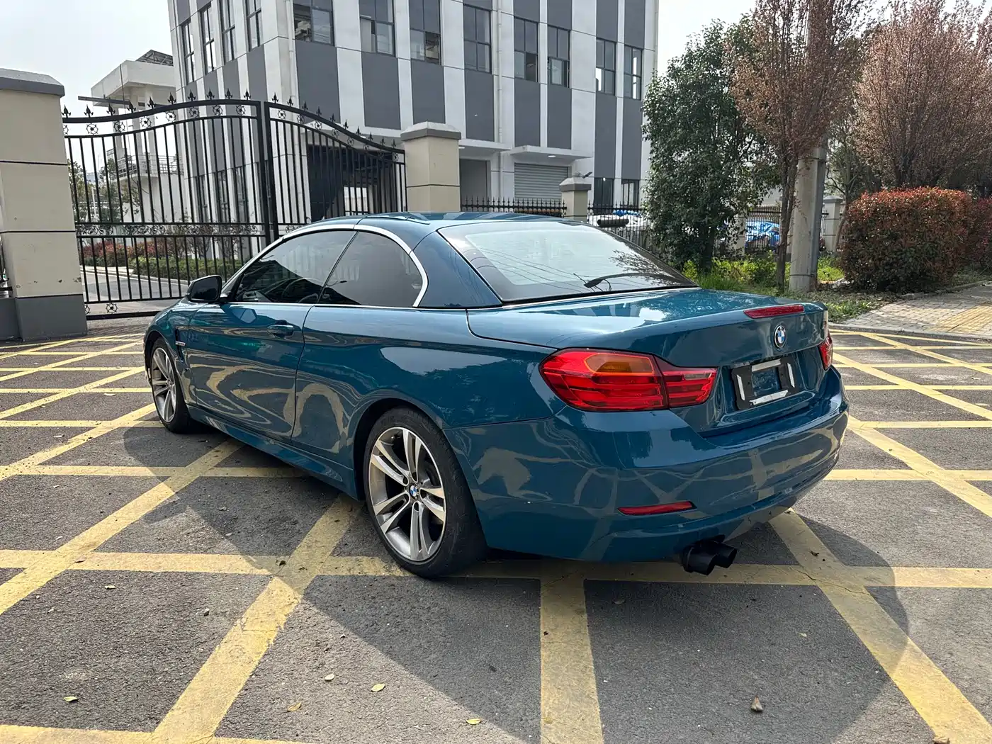 BMW 4 Series 2016 420i Convertible Design Package фото 5