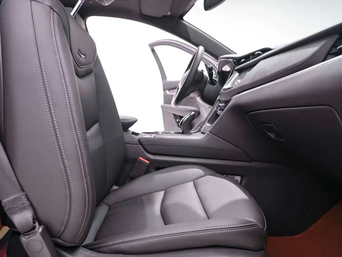 Cadillac XT5 2022 2.0T 2WD Luxury фото 25