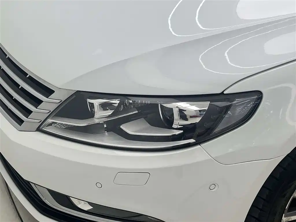 Volkswagen FAW-Volkswagen CC 2016 Model 1.8TSI Luxury фото 6