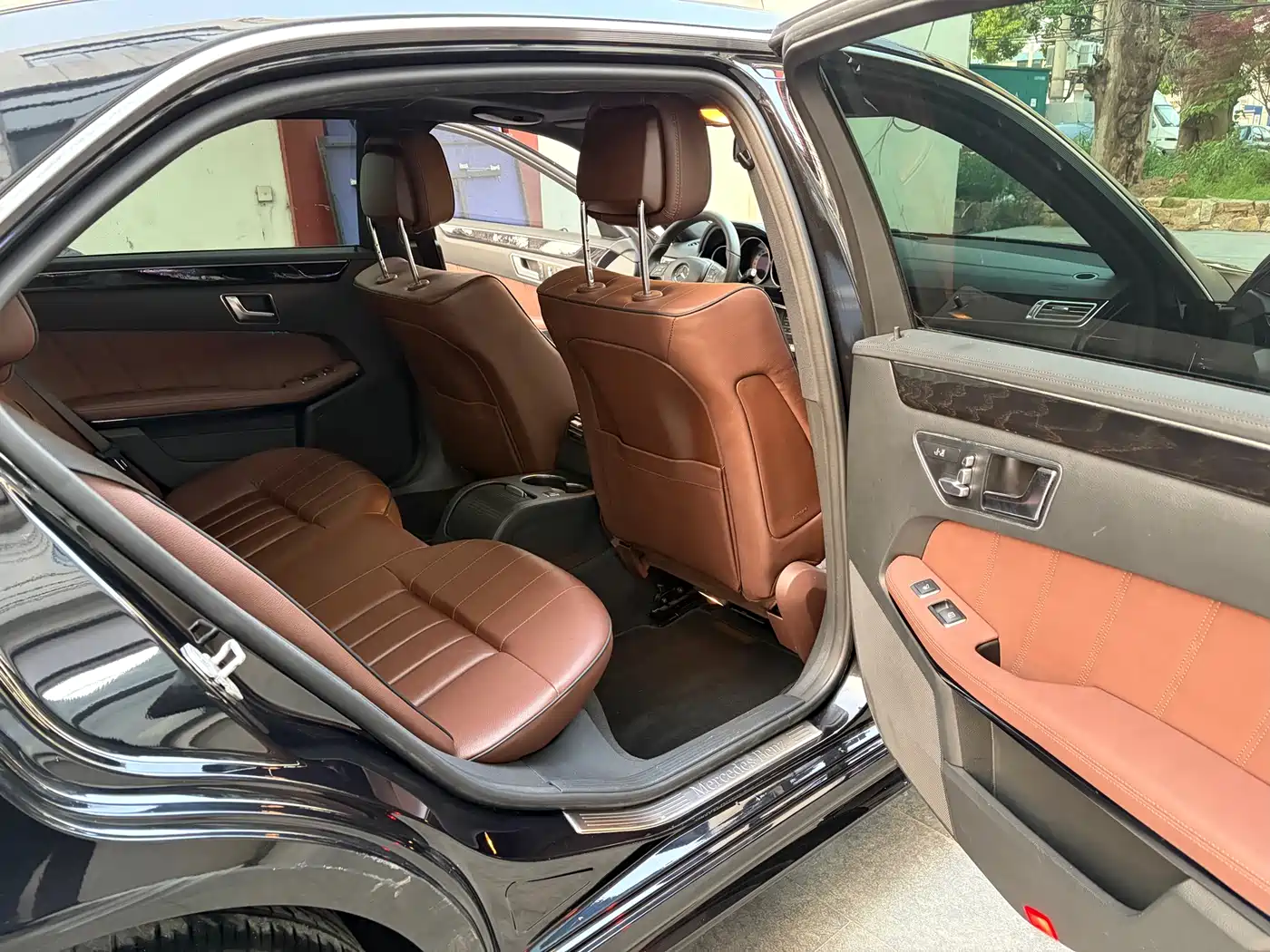 Mercedes-Benz E-Class 2015 E 320 L 4MATIC фото 21