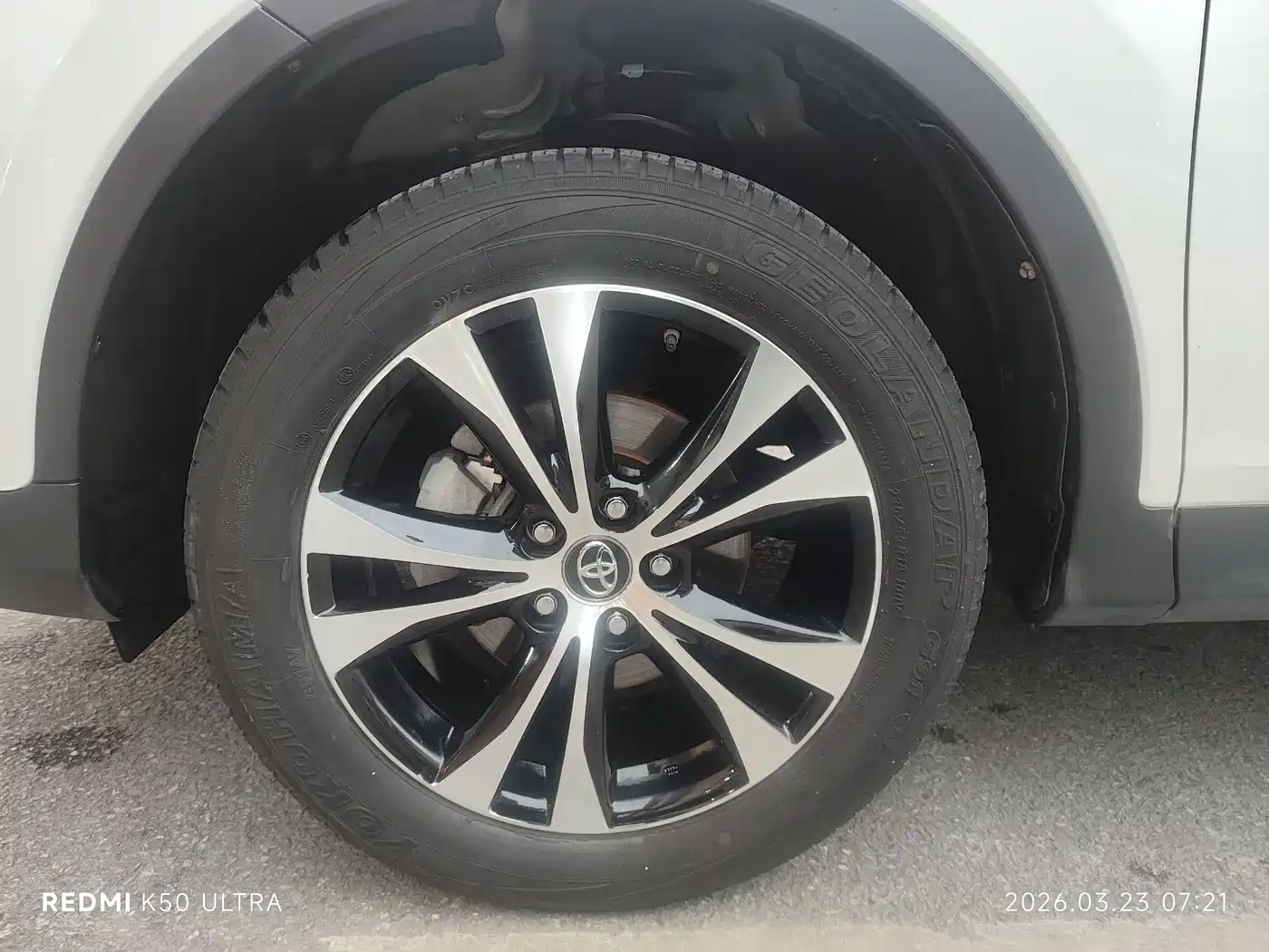 Toyota RAV4 Rongfang 2015 2.5L Automatic 4WD Elite Edition фото 23