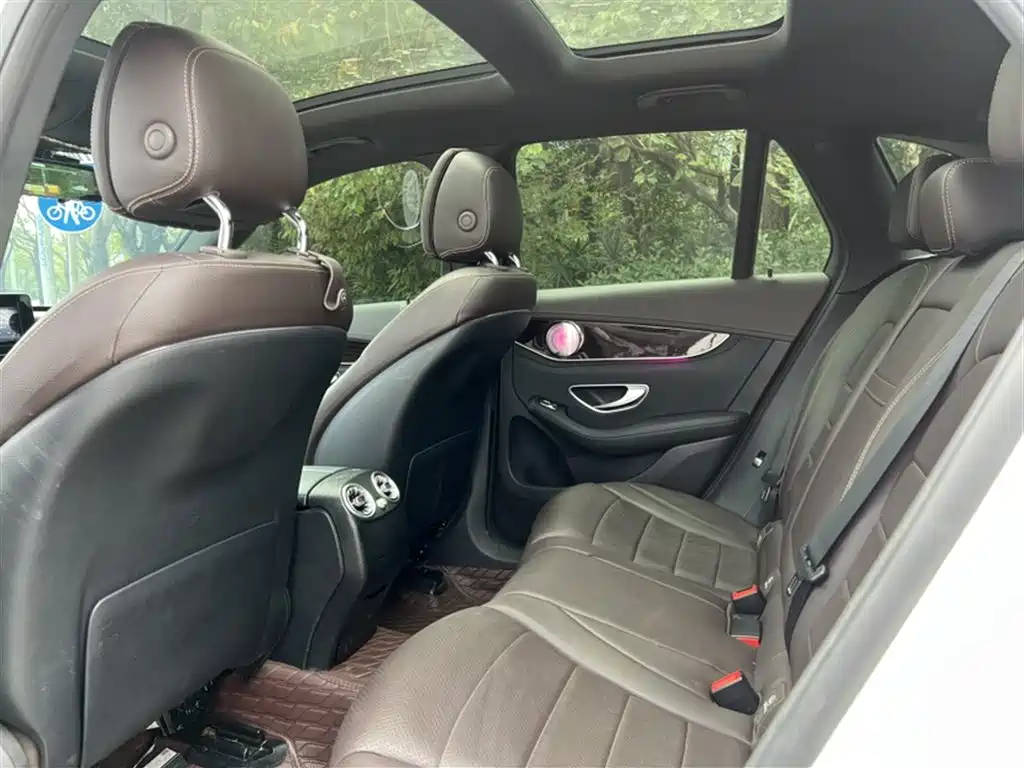 Mercedes-Benz GLC 2017 GLC 260 4MATIC Dynamic фото 15