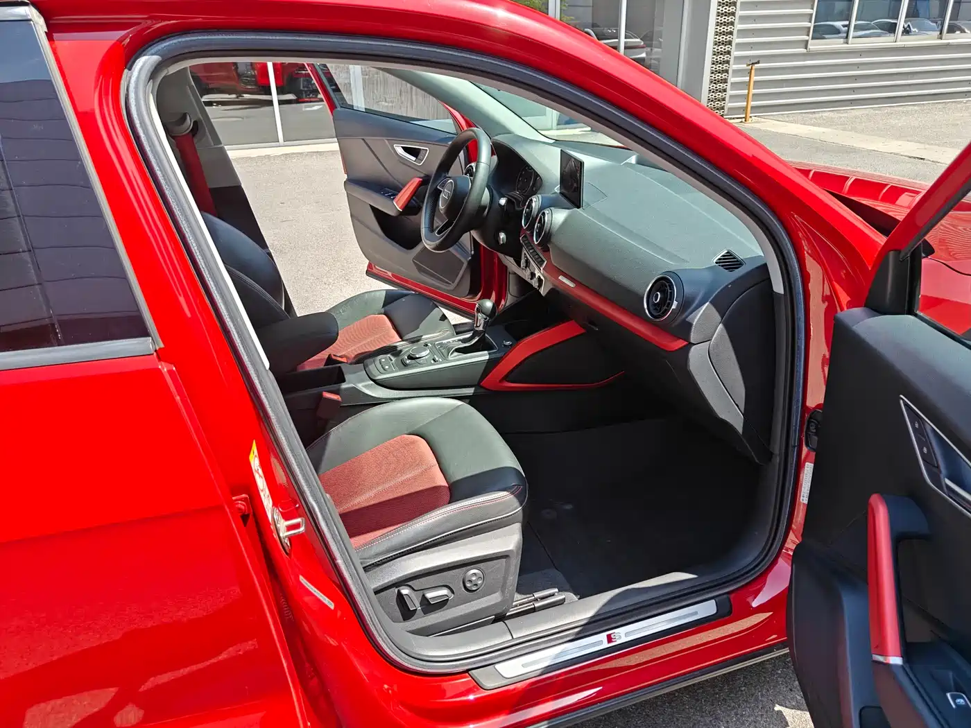 Audi Q2L 2018 35 TFSI Fashion Dynamic China VI фото 11