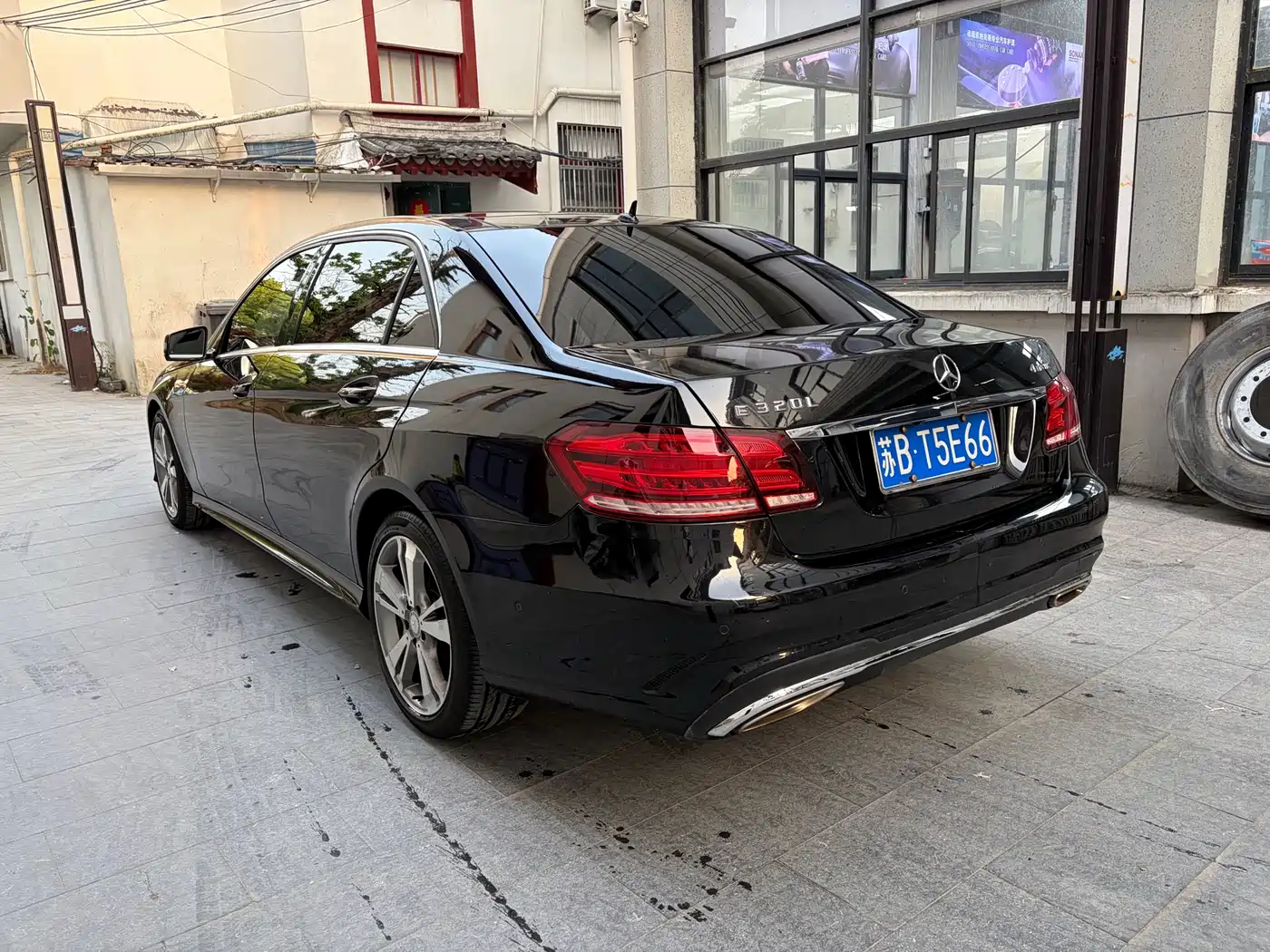 Mercedes-Benz E-Class 2015 E 320 L 4MATIC фото 6
