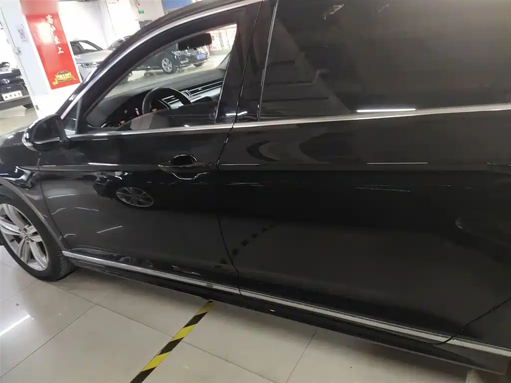 Volkswagen Magotan 2025 Popular Edition 280TSI DSG Comfort фото 21