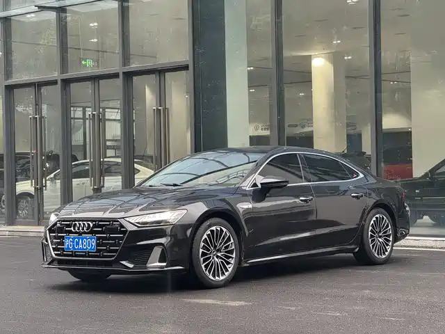 Audi A7L 2024 45 TFSI Luxury