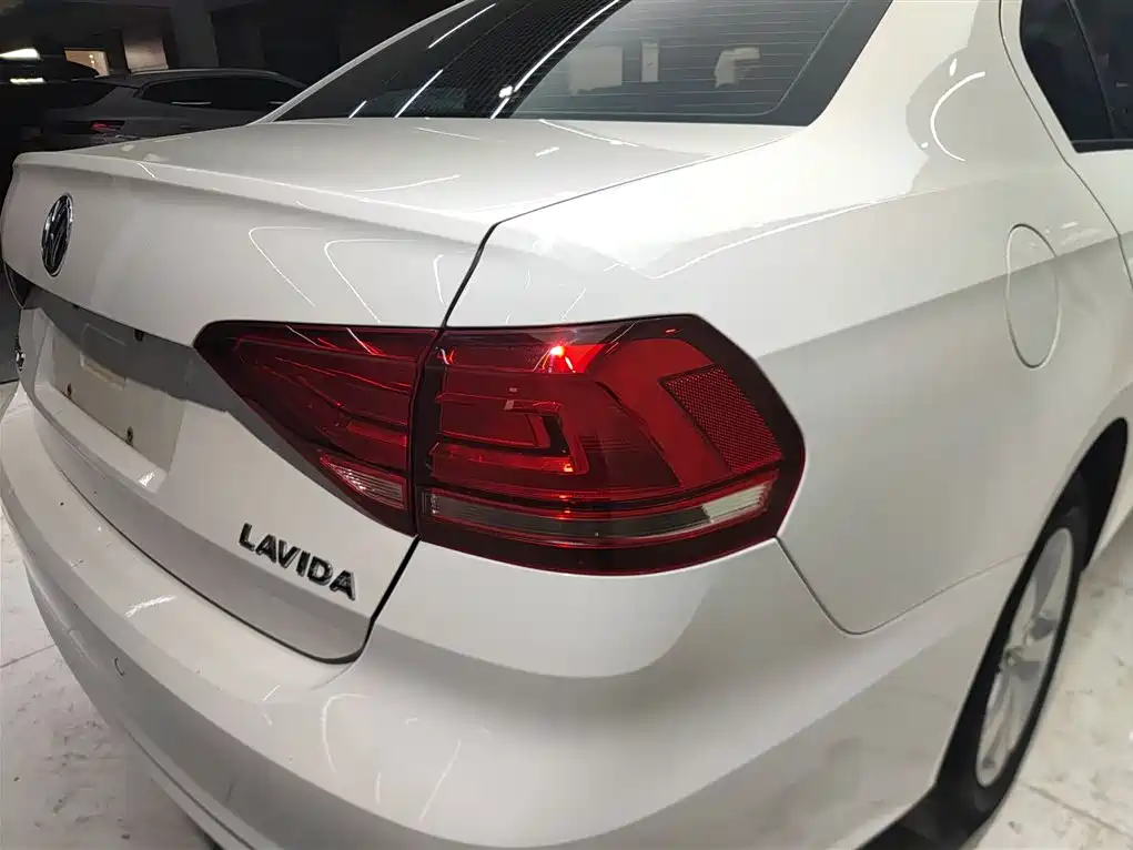 Volkswagen Lavida 2019 Lavida Start 1.5L Auto Trend (China VI) фото 23
