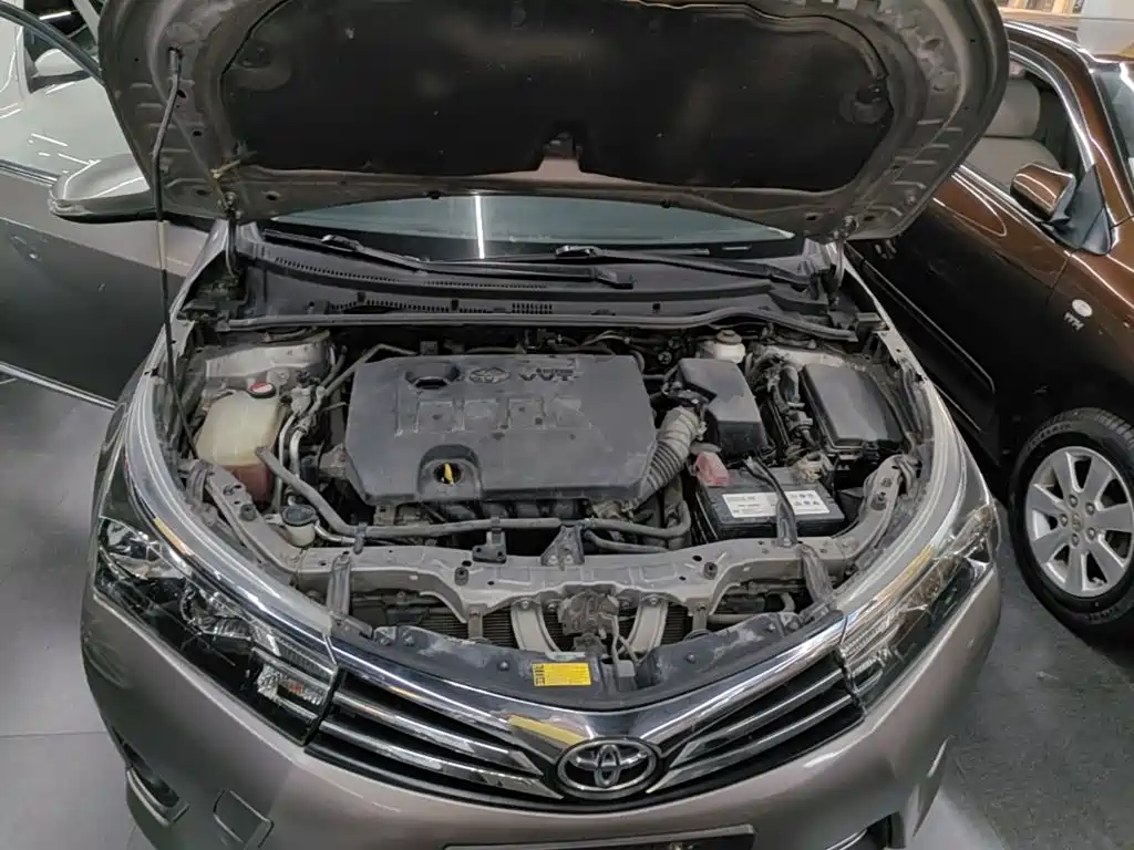 Фото 20 - Toyota Corolla