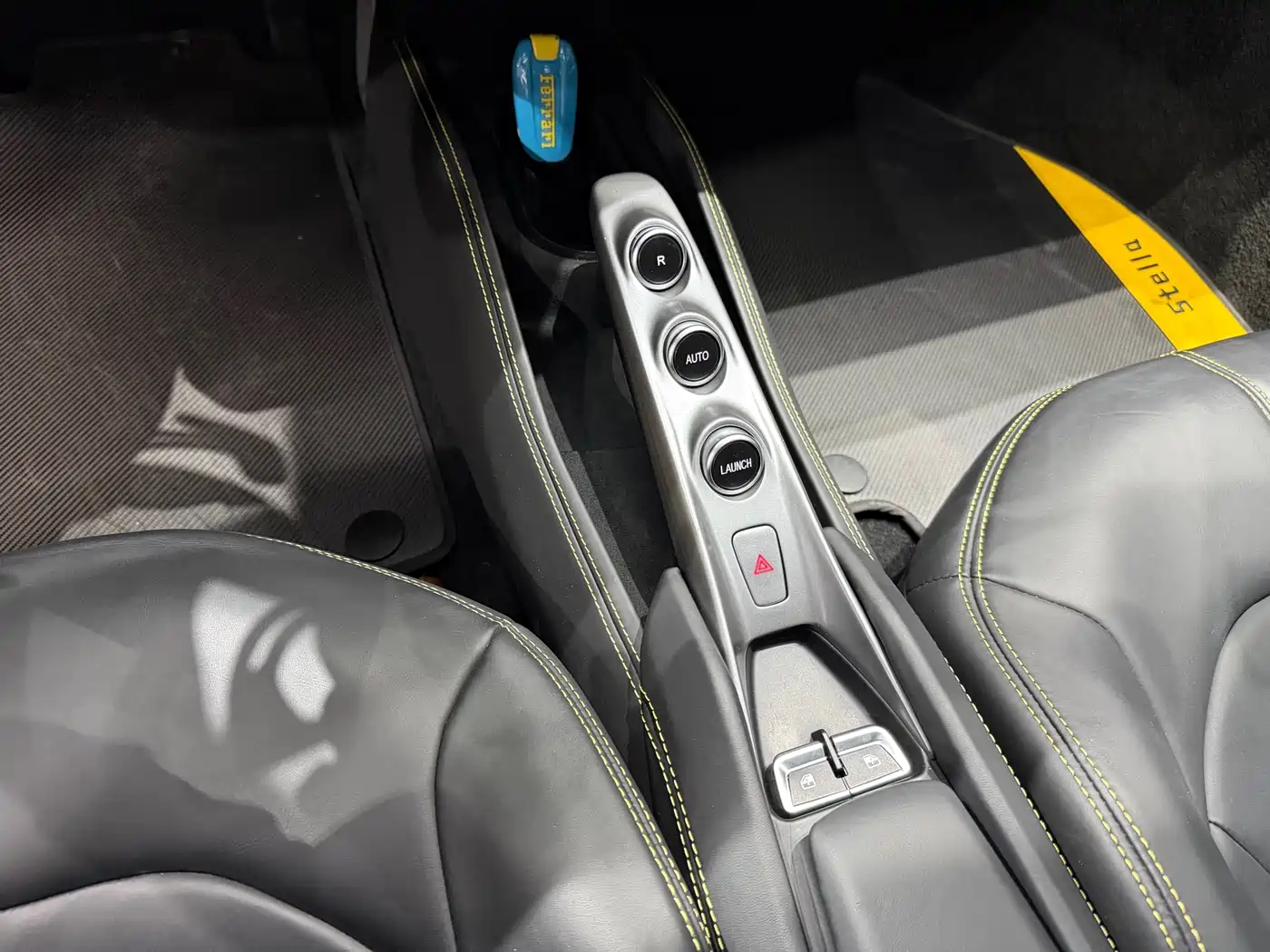 Ferrari F8 2019 Tributo 3.9T V8 фото 8