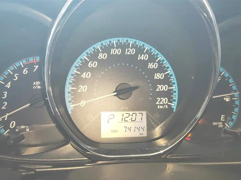 TOYOTA YARIS L TO ENJOY