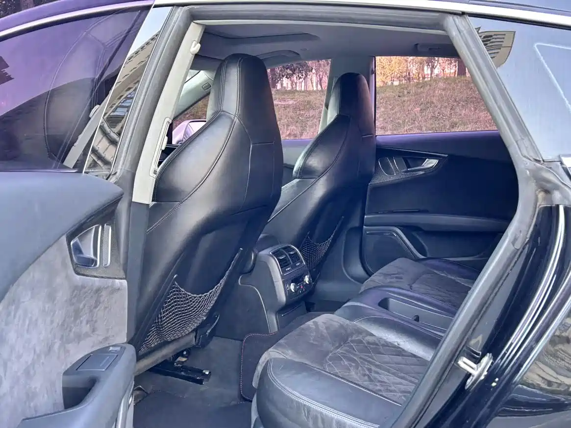 Audi S7 2013 4.0 TFSI quattro фото 10