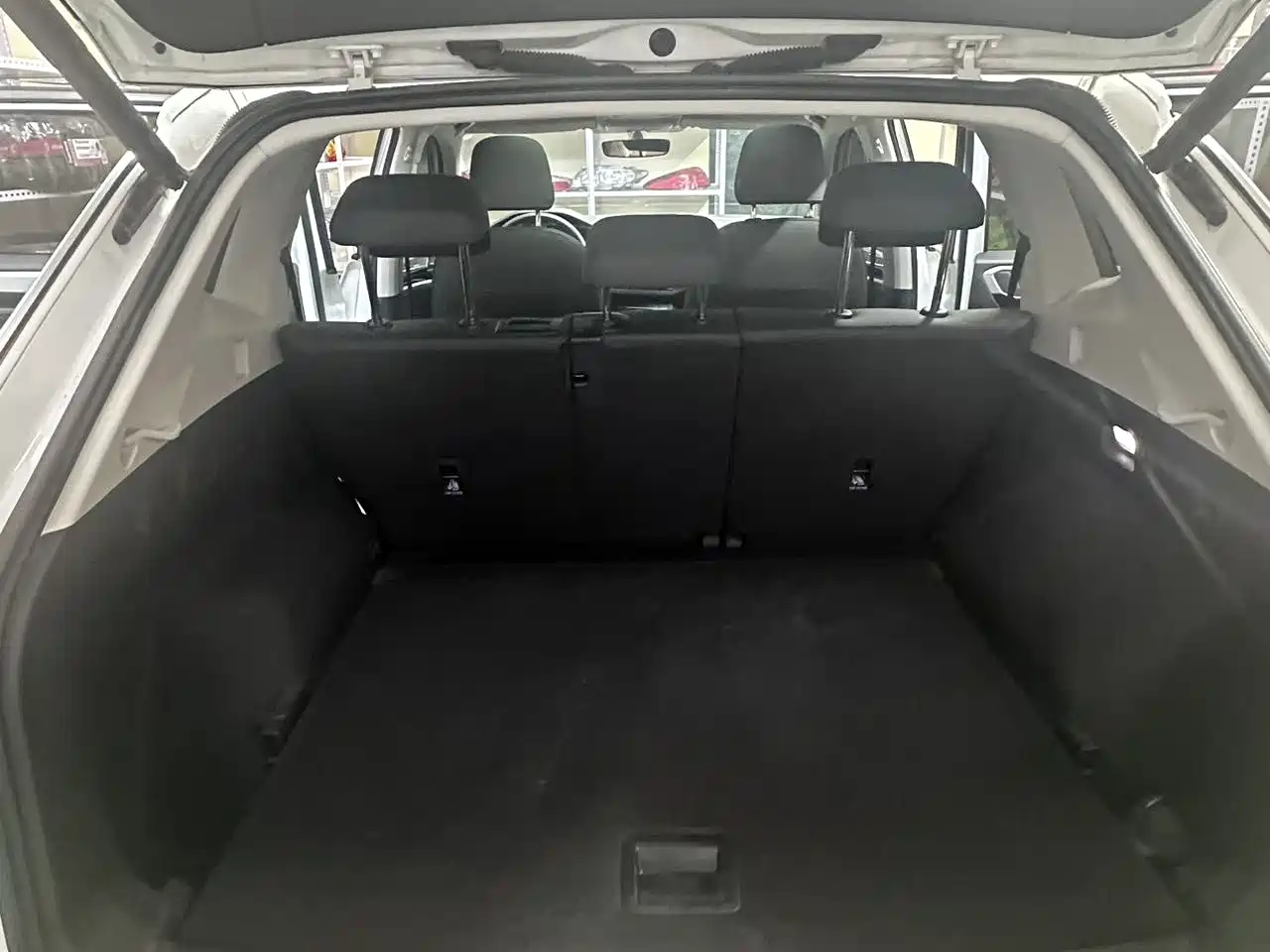 Volkswagen Tayron 2022 280TSI 2WD Luxury Smart Connect Edition фото 11