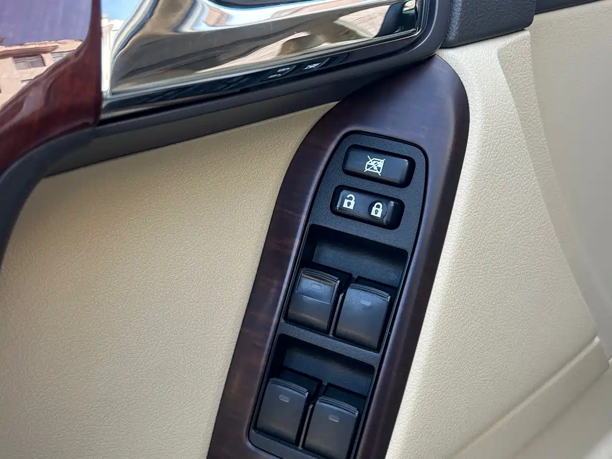 Toyota Prado 2016 3.5L Auto TX-L NAVI фото 12