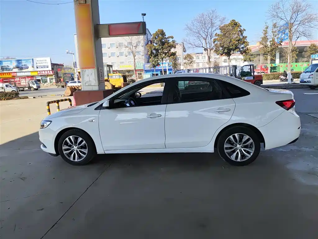 Buick Excelle 2021 Facelift 1.3T Auto Mild Hybrid Elite фото 21