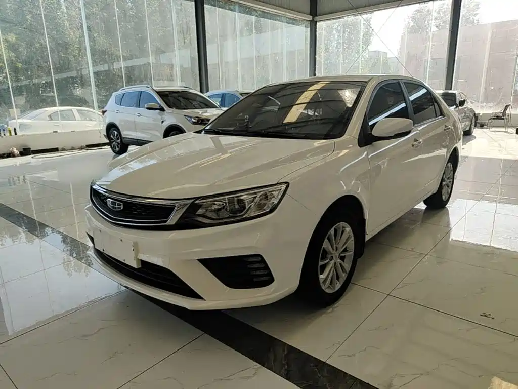 Фото 2 - Geely Vision