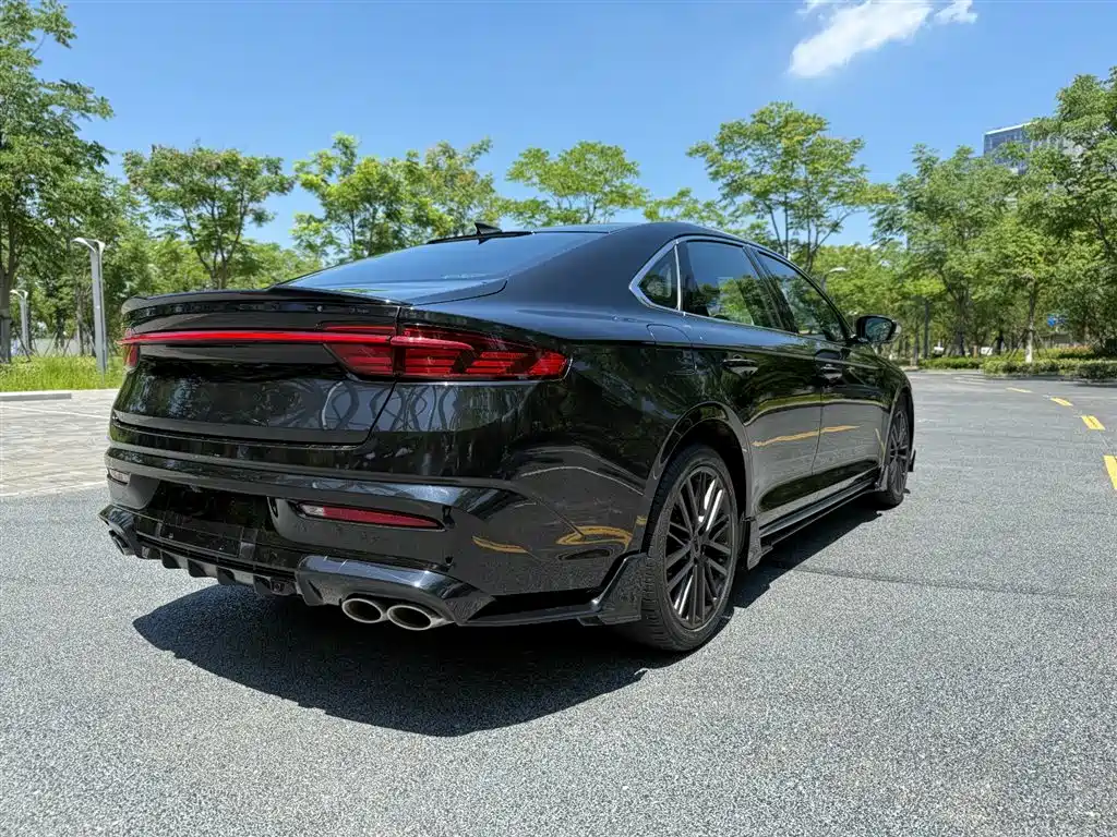 GEELY AUTOMOBILE XINGRUI