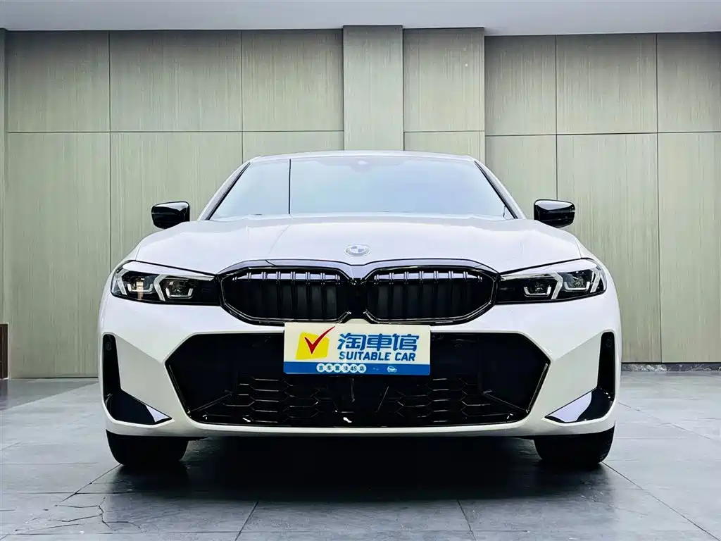 BMW 3 Series 2024 330Li M Sport Shadowline Package фото 2
