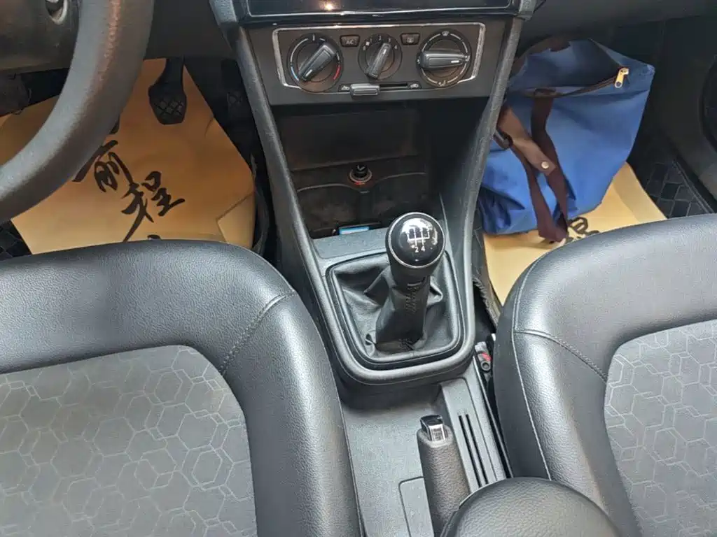Volkswagen Santana 2014 2013 1.4L Manual Comfort Edition