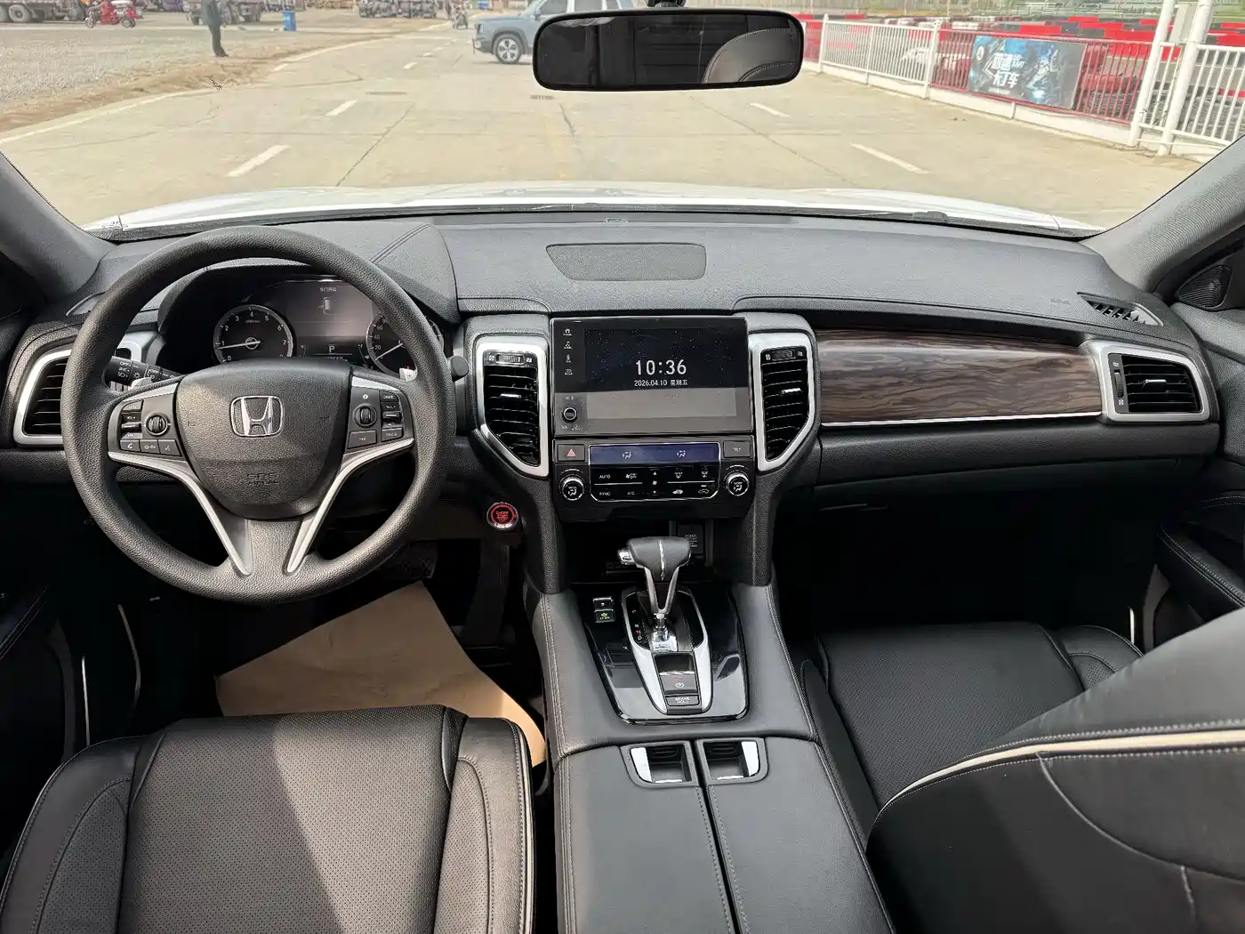 Honda UR-V 2018 2017 240TURBO 2WD Classic Edition China V