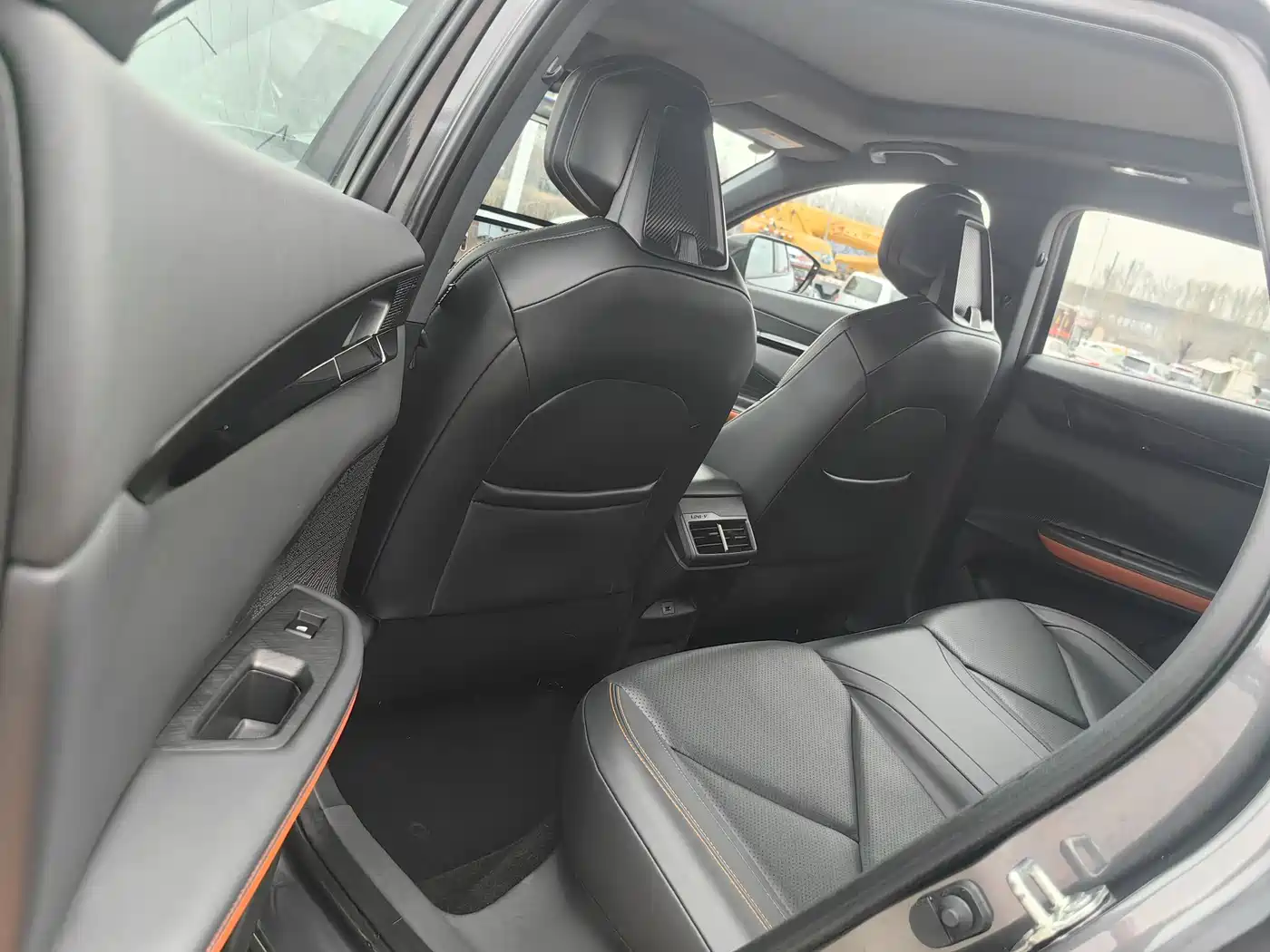 CHANGAN UNI V SMART IDD