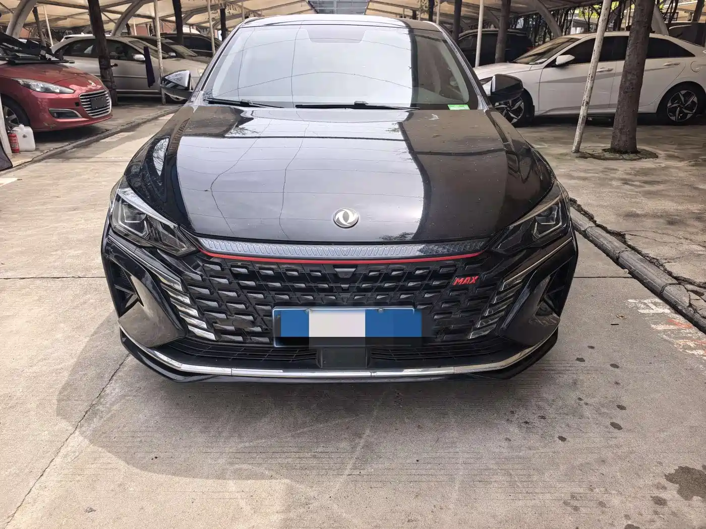 DONGFENG YI HYUN MAX