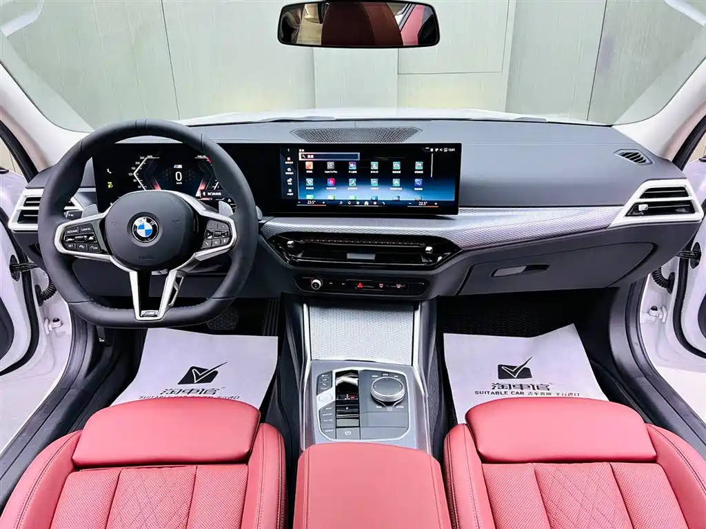 BMW 3 Series 2024 330Li M Sport Shadowline Package фото 9