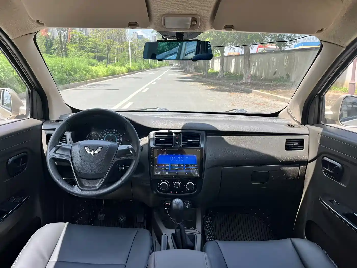 Wuling Motors Wuling Rongguang V 2019 2016 1.5L Standard