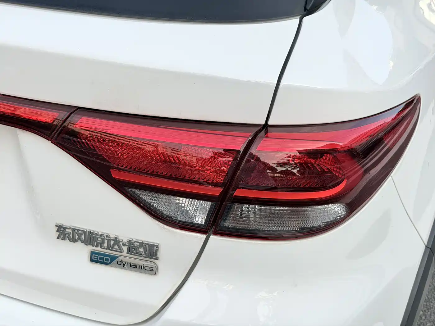 Photo 17 - Kia KX CROSS