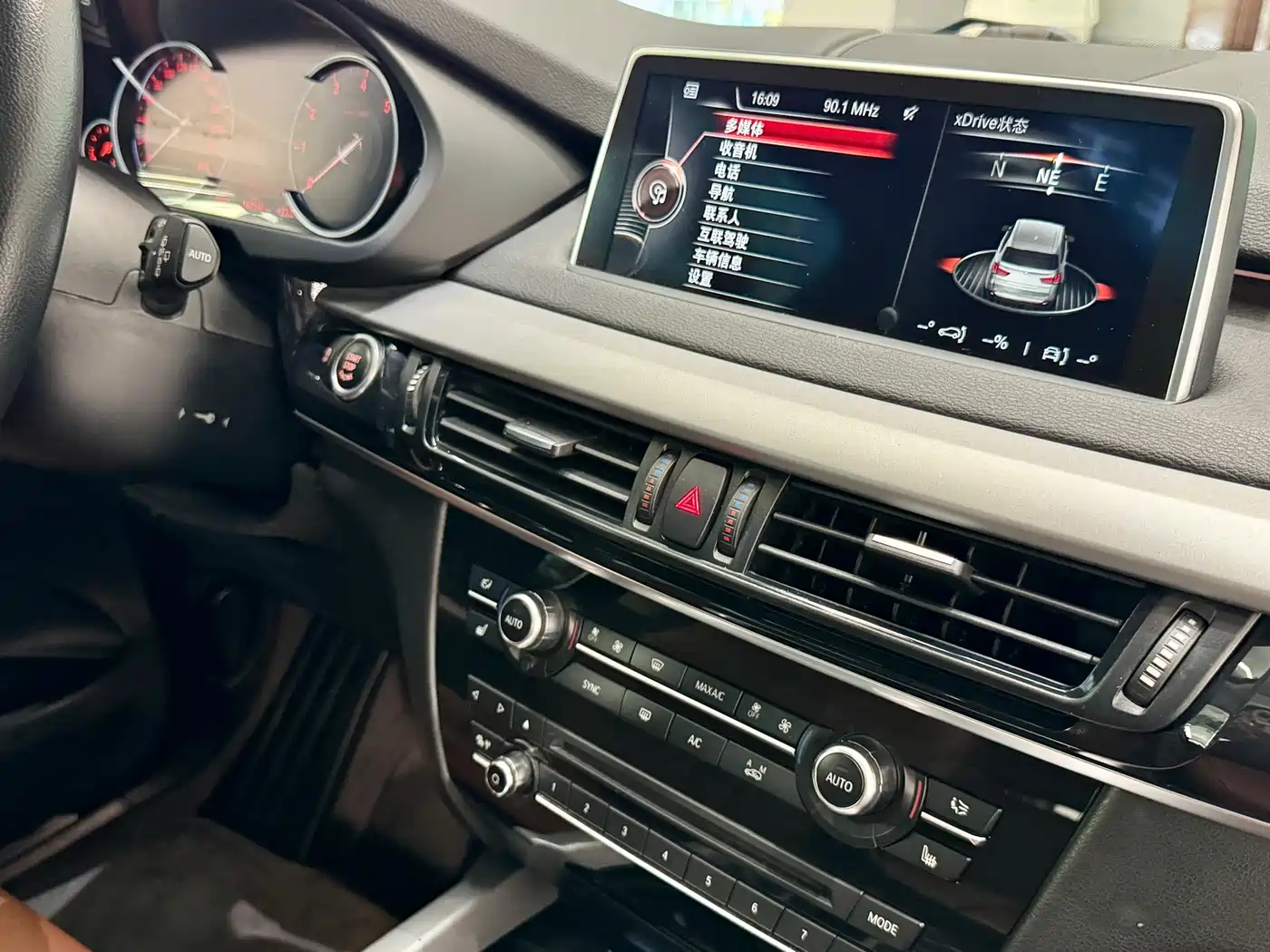 BMW X5 (Import) 2017 xDrive35i Elegance фото 14