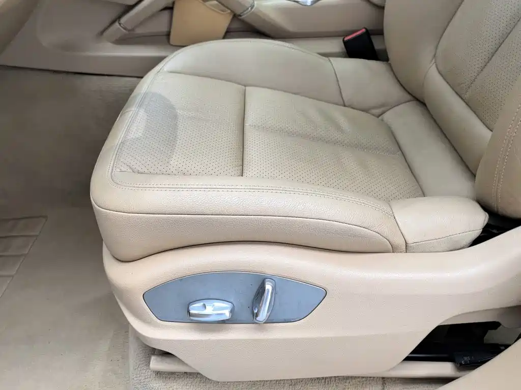 Porsche Cayenne 2012 2011 Cayenne 3.0T