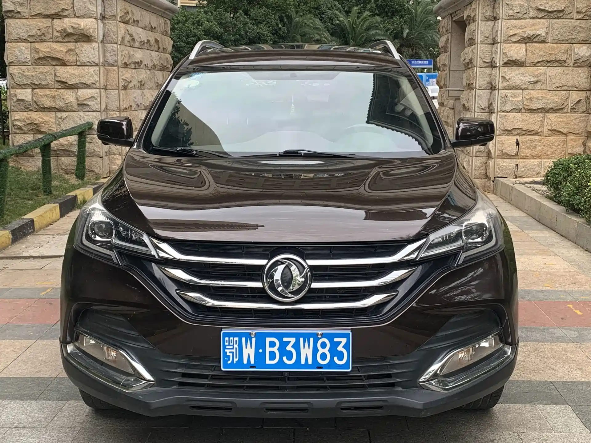 Photo 2 - Dongfeng Aeolus Dongfeng Fengshen AX7