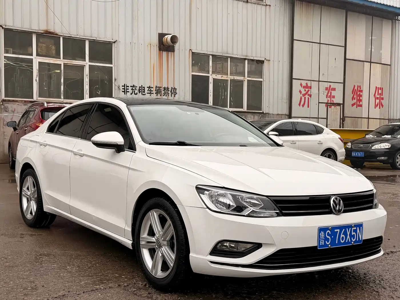 Volkswagen Lamando 2018 280TSI DSG Comfort Edition фото 3