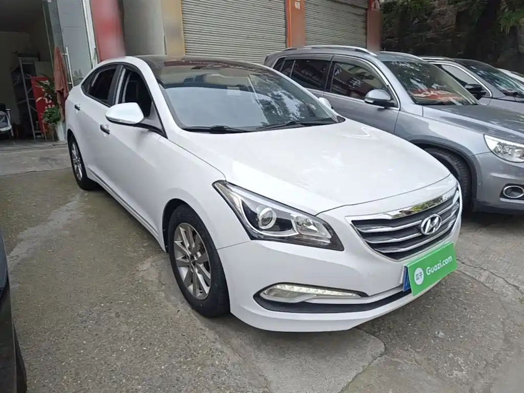 Hyundai Mistra 2014 1.8L Auto Smart GLS фото 4
