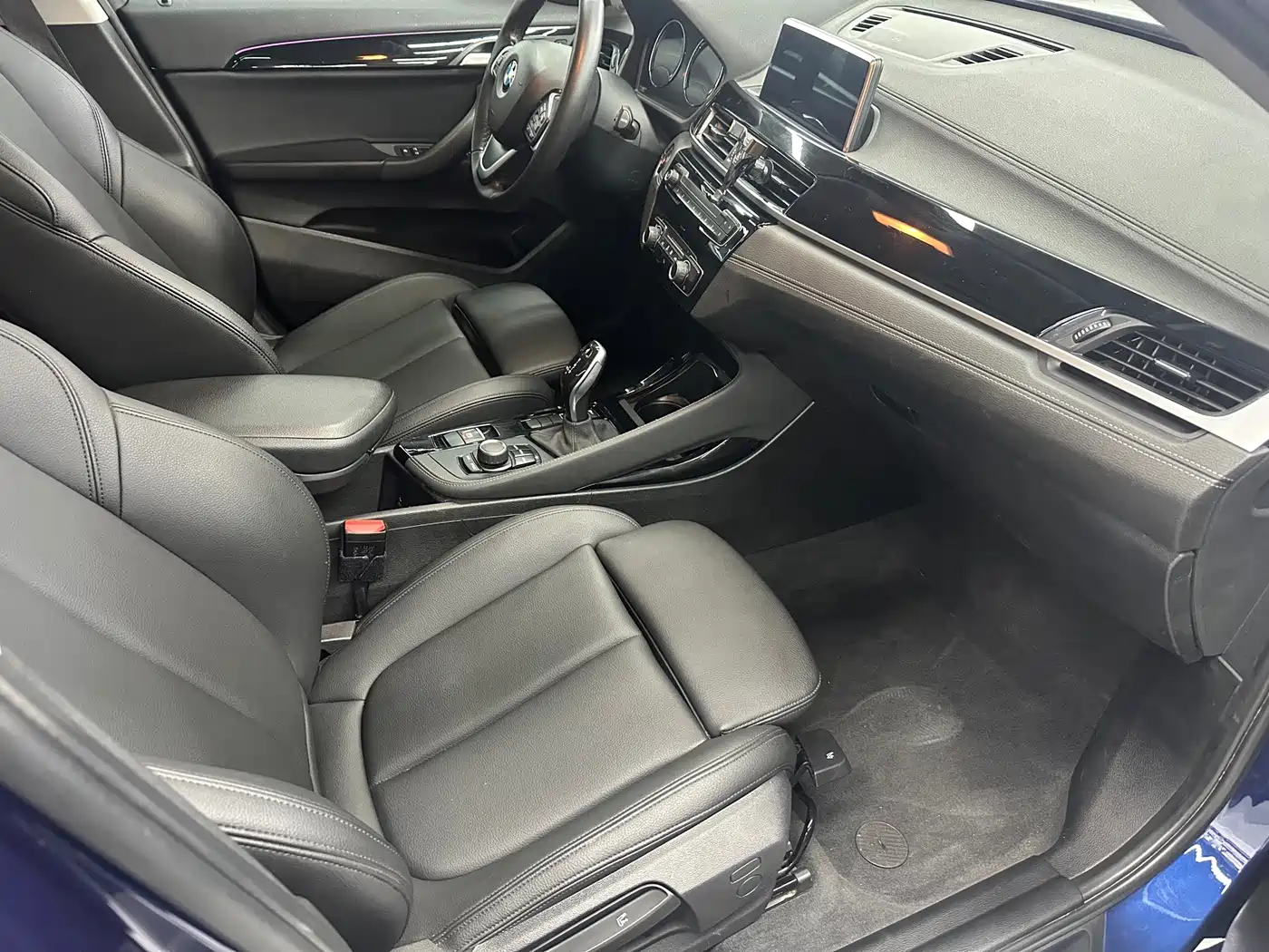 BMW X2 (Import) 2019 2019 sDrive20i M Off-Road Package China VI