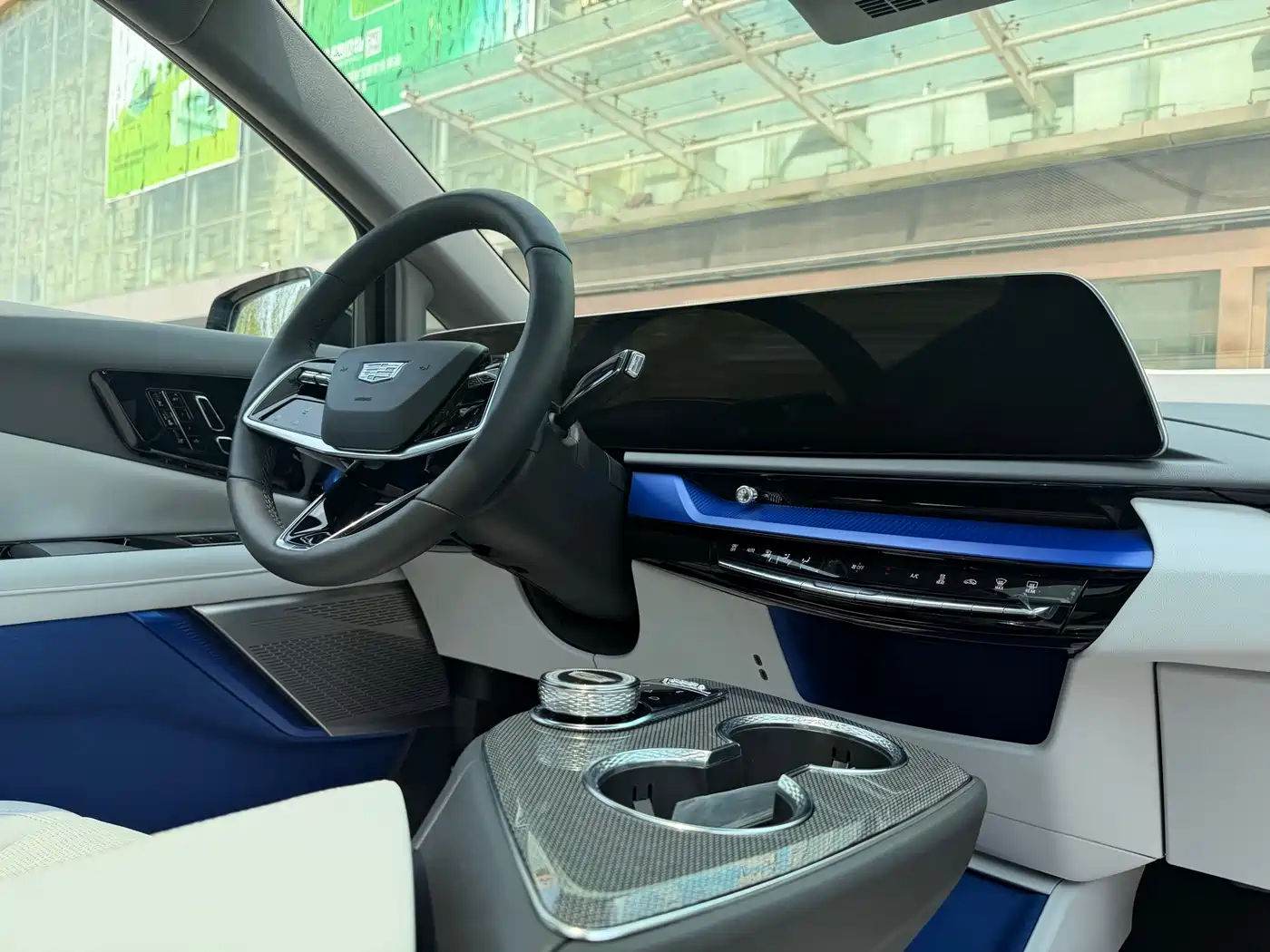 CADILLAC IQ AOGE