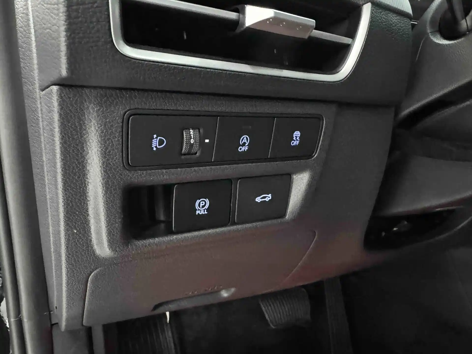 Photo 12 - Hyundai Sonata