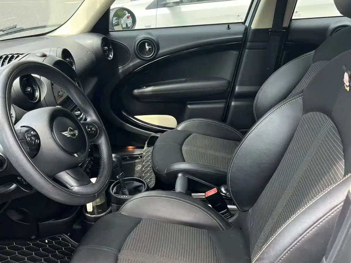 MINI COUNTRYMAN 2014 2014 1.6L COOPER Fun