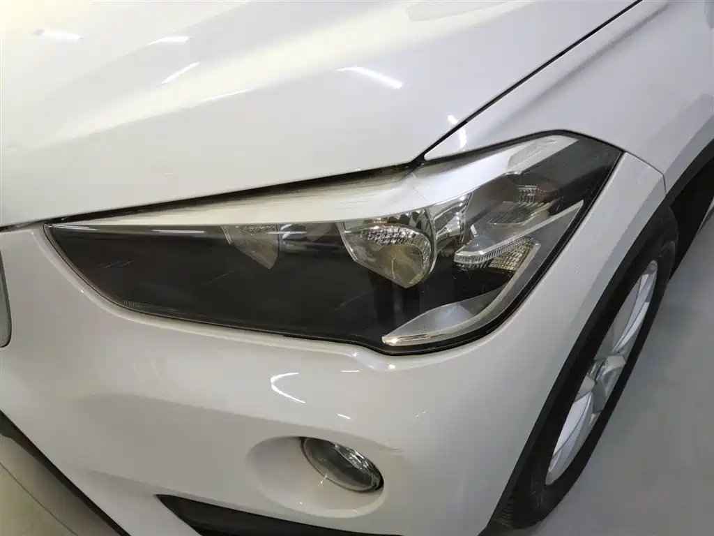 BMW X1 2016 sDrive18Li Fashion Model фото 18