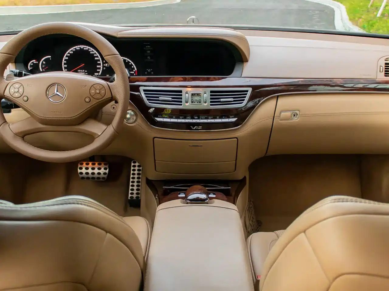 Mercedes-Benz S-Class AMG 2013 AMG S 65 L Grand Edition фото 12