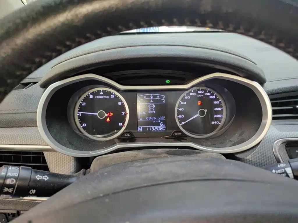 صورة 7 - Geely Emgrand GS
