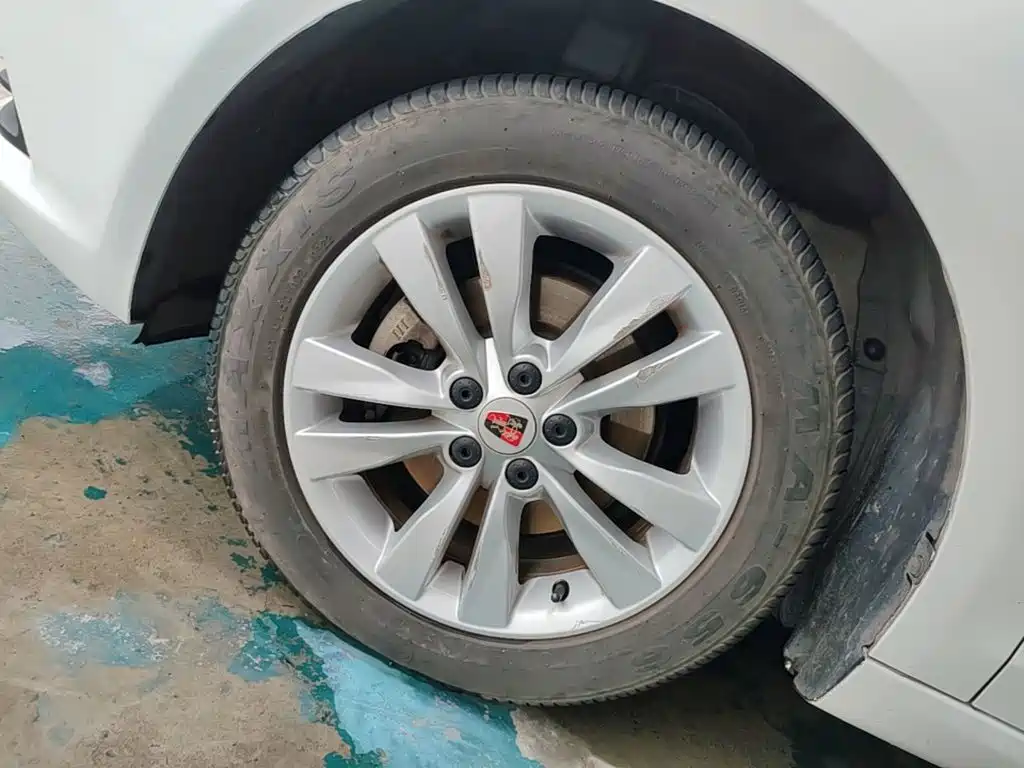 Roewe 360 2016 2015 1.5L Automatic Luxury