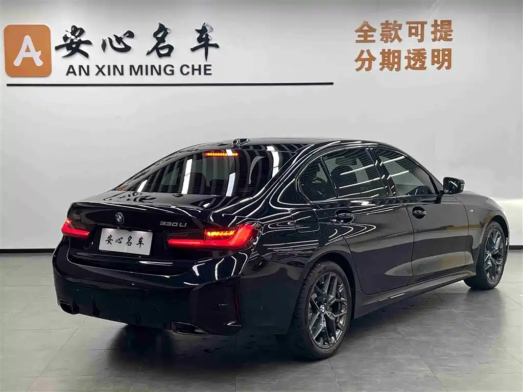 BMW 3 Series 2025 330Li M Sport Night Edition фото 3