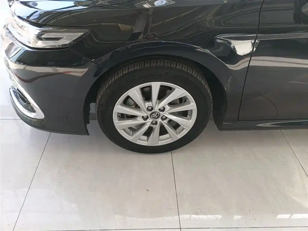 Toyota Camry 2021 2.0G Luxury Edition фото 23